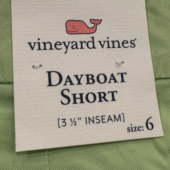 Vineyard Vines Women's Light Green Dayboat Shorts. Size 6. New with tags - Picture 6 of 6